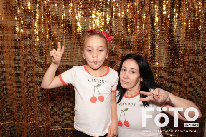 H & S Xmas in JulAugust | View more photos from the event at gallery.fotomachines.com.au/u/FOTOMachines/H-S-Xmas-in-JulAugust